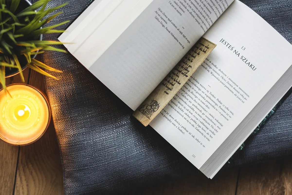 Beginner's Guide to UK Library Loans: 10 Free Ebooks and Audiobooks to Borrow First